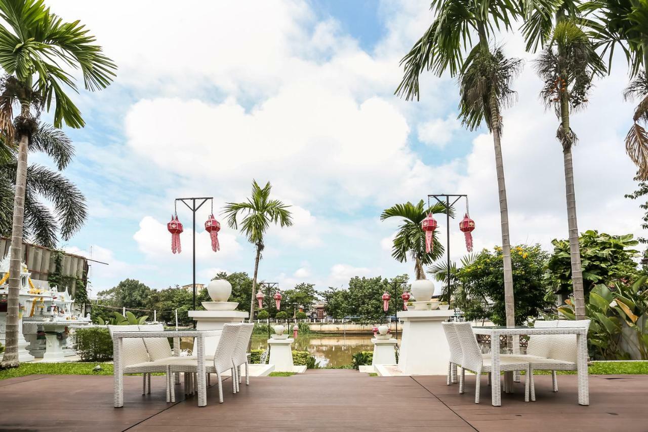 B2 Riverside Colonial Hotel Chiang Mai Exteriör bild